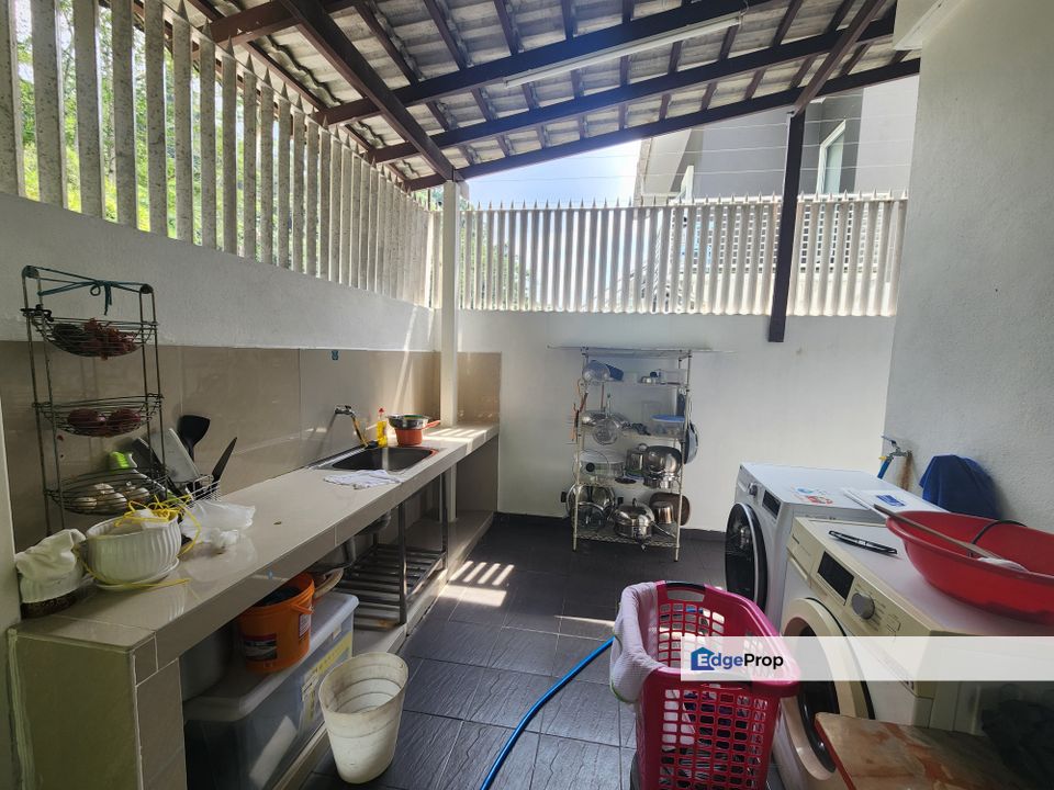 Nice View 3 storey Fully Renovated Semi-D One Sierra Selayang For Sale, Selangor, Selayang