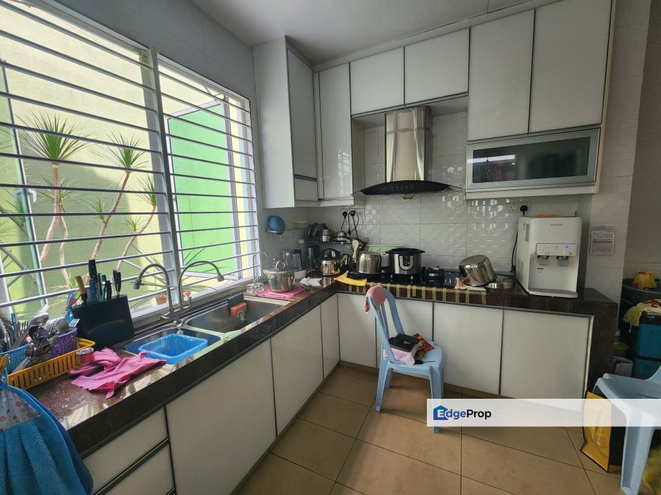 Nice View 3 storey Fully Renovated Semi-D One Sierra Selayang For Sale, Selangor, Selayang
