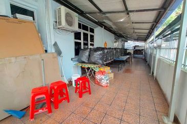 Seksyen 3, Bandar Country Homes