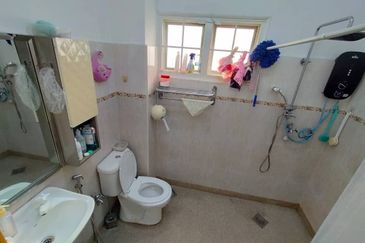 Seksyen 3, Bandar Country Homes