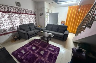 Taman Sri Hijau ( New Green Park )