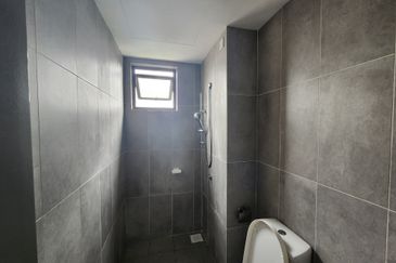 Avia Plus Apartment, Bandar Country Homes