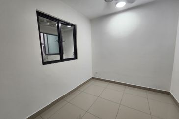 Avia Plus Apartment, Bandar Country Homes