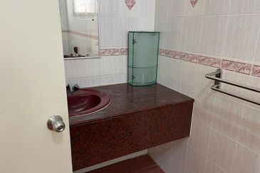 Seksyen 2, Bandar Country Homes