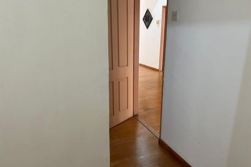 Seksyen 2, Bandar Country Homes