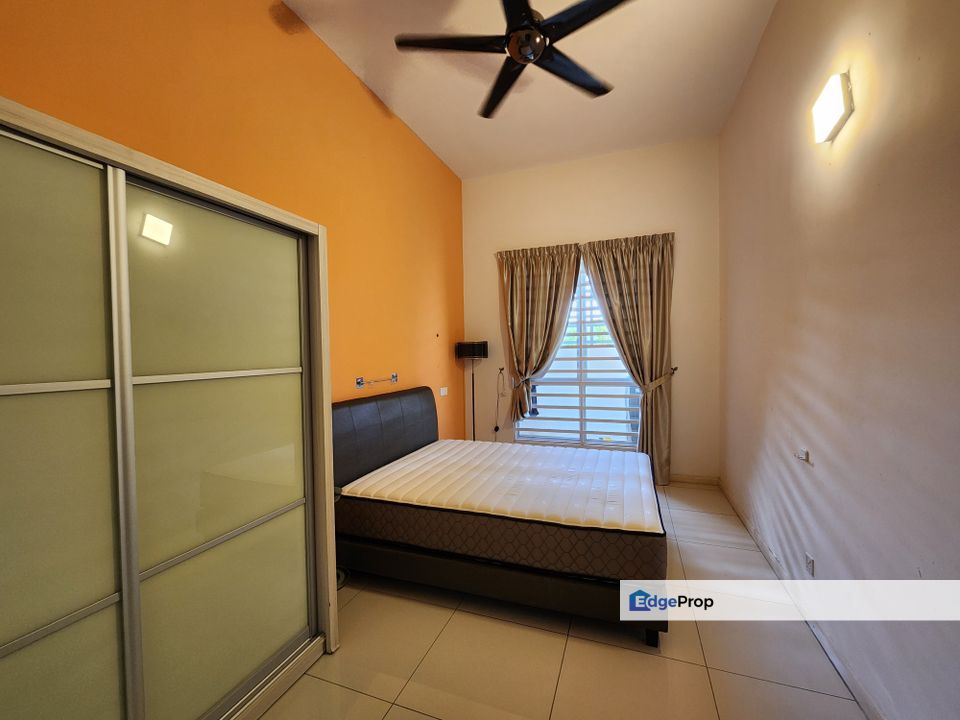 Fully Furnished 2.5 storey Emerald Garden Kota Emerald Rawang For Rent, Selangor, Rawang