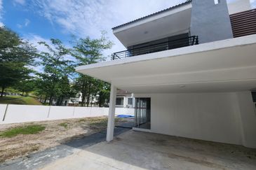 Emerald Garden, Kota Emerald