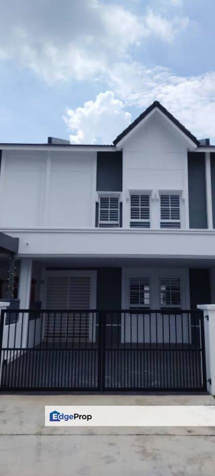 Partly Furnished 2 storey Templer Residence Anggun Rawang For Rent, Selangor, Rawang