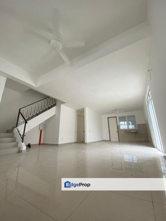 Endlot Renovated 2 storey Templer Residence Anggun Rawang For Sale, Selangor, Rawang