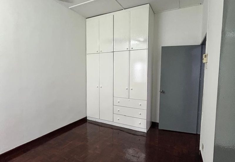 Seksyen 12, Bandar Country Homes