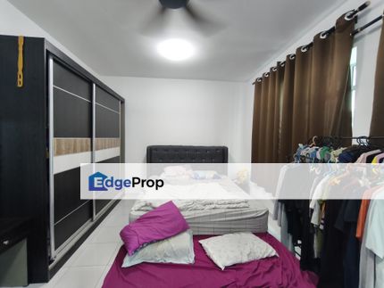 Partly Furnished Fasa 2 Taman Scientex Rawang For Rent , Selangor, Rawang