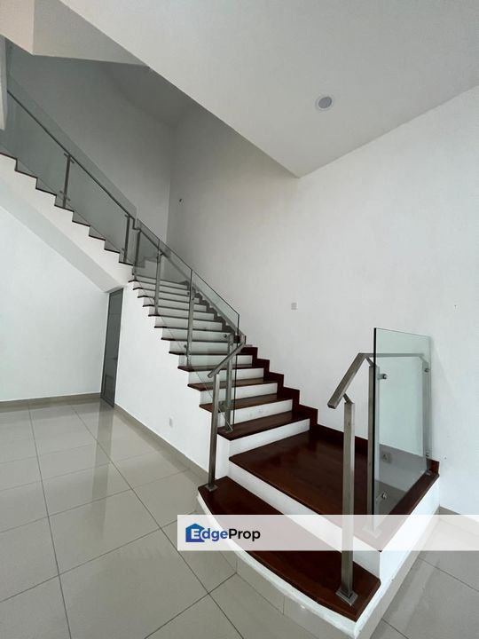Facing Empty 3 storey Dolomite Templer Rawang Selayang For Sale, Selangor, Rawang