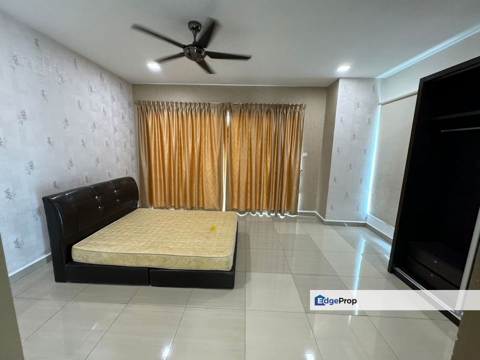 Fully Furnished 3 storey Regency Parc Semi-D Saujana Rawang For Rent, Selangor, Rawang