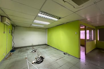 Bukit Beruntung Industrial Park