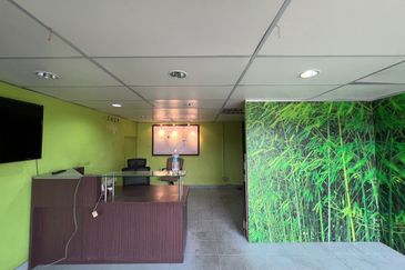 Bukit Beruntung Industrial Park