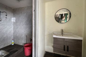 Bukit Beruntung Industrial Park