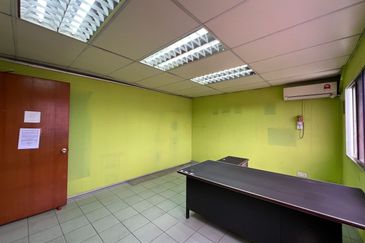 Bukit Beruntung Industrial Park