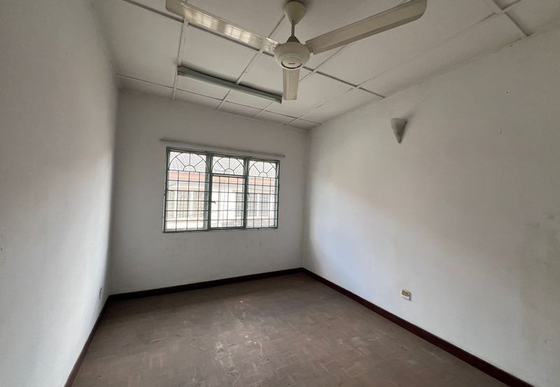 Bandar Country Homes