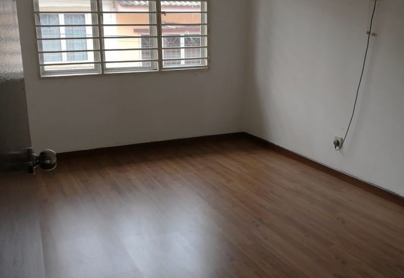 Seksyen 13, Bandar Country Homes