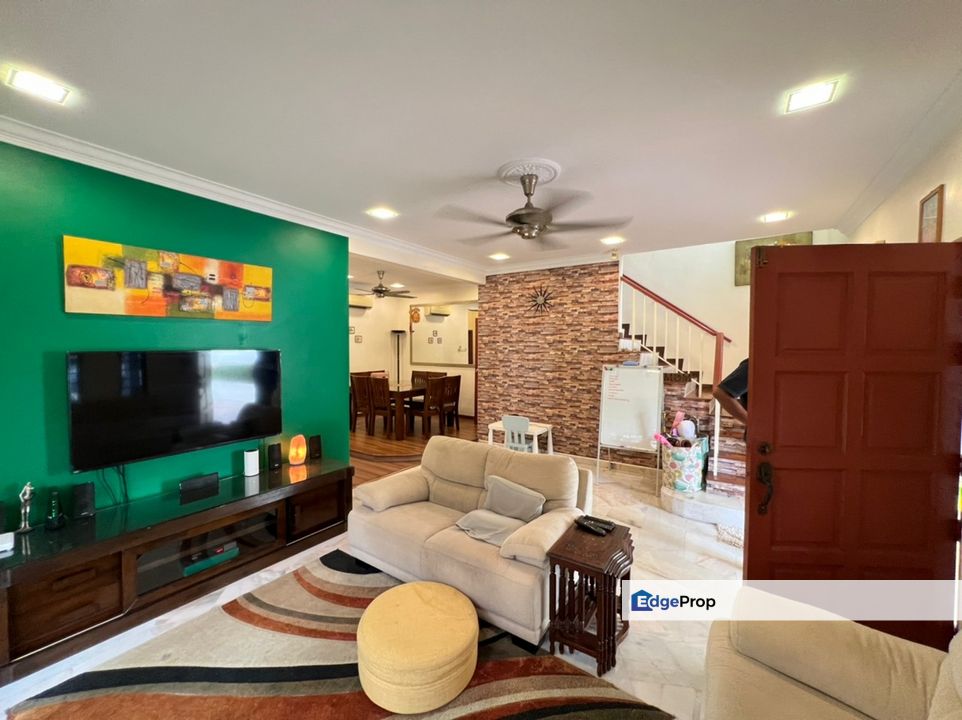 Endlot 2 storey Amethyst 3 Kota Emerald Rawang Renovated Facing Empty For Rent, Selangor, Rawang