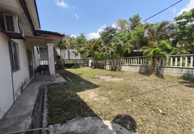 Seksyen 12, Bandar Country Homes