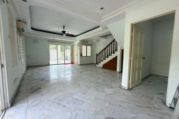 Seksyen 12, Bandar Country Homes