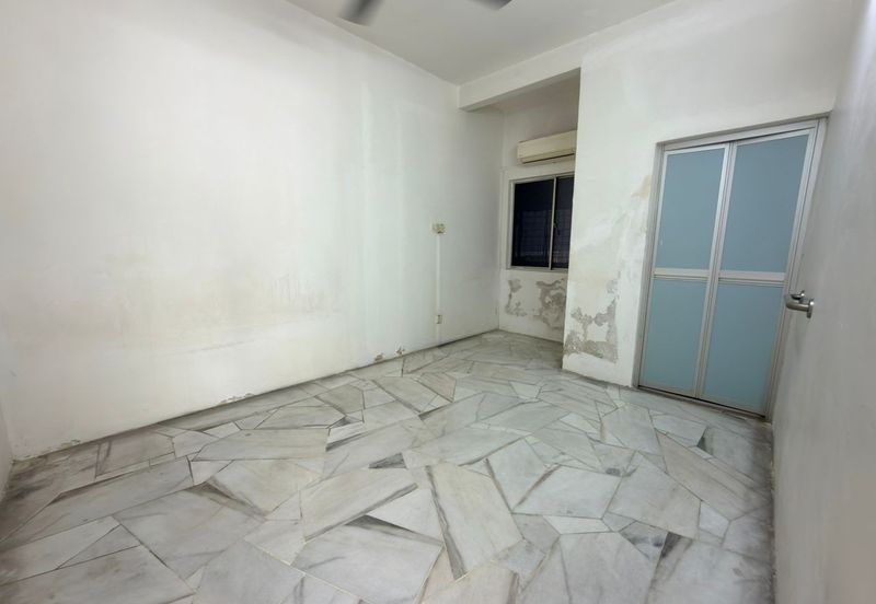 Seksyen 12, Bandar Country Homes