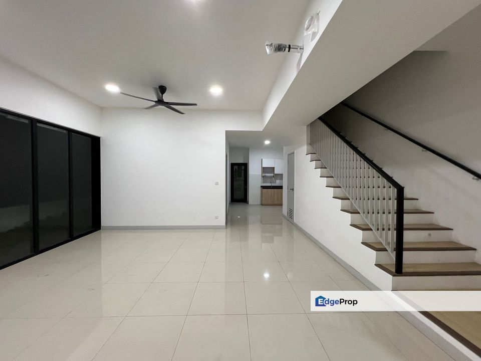 Partly Furnished Semi-D Mallow Residence Kota Emerald Rawang for rent, Selangor, Rawang