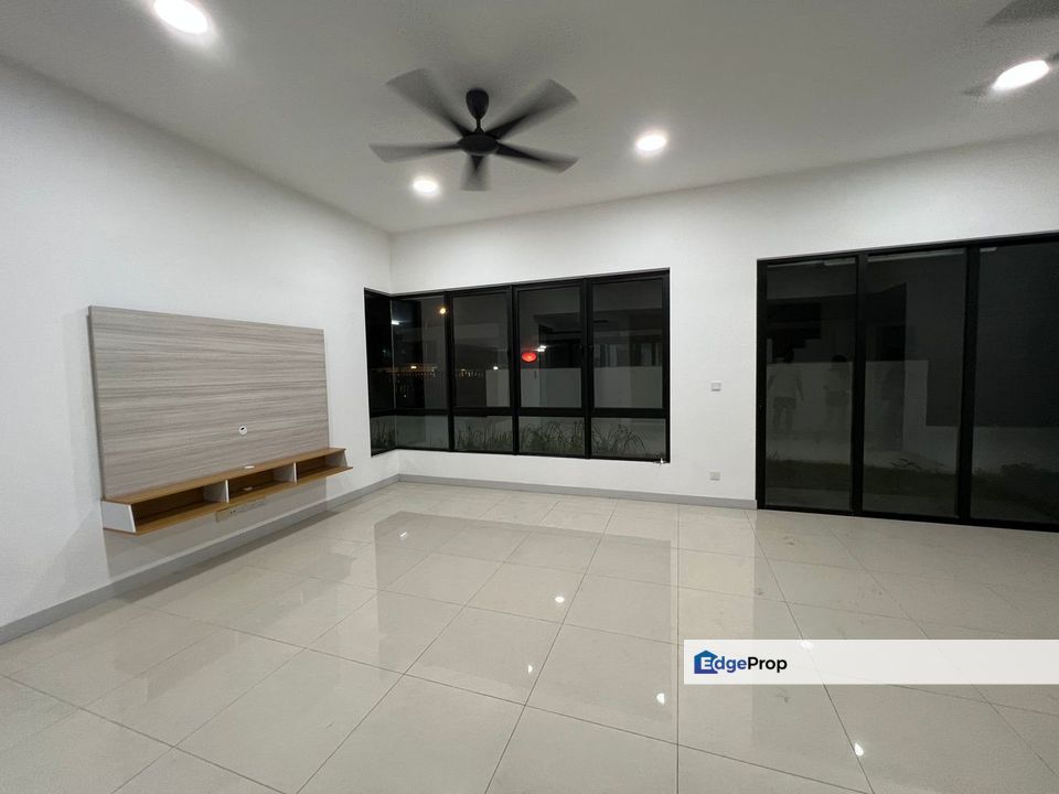 Partly Furnished Semi-D Mallow Residence Kota Emerald Rawang for rent, Selangor, Rawang