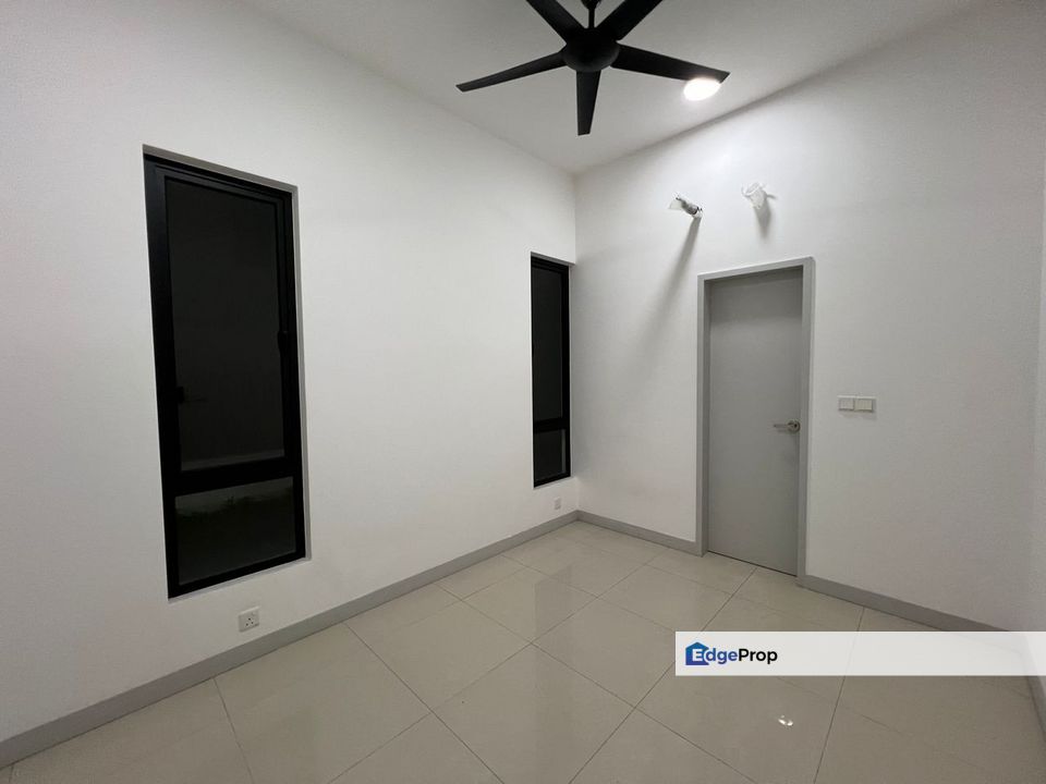 Partly Furnished Semi-D Mallow Residence Kota Emerald Rawang for rent, Selangor, Rawang