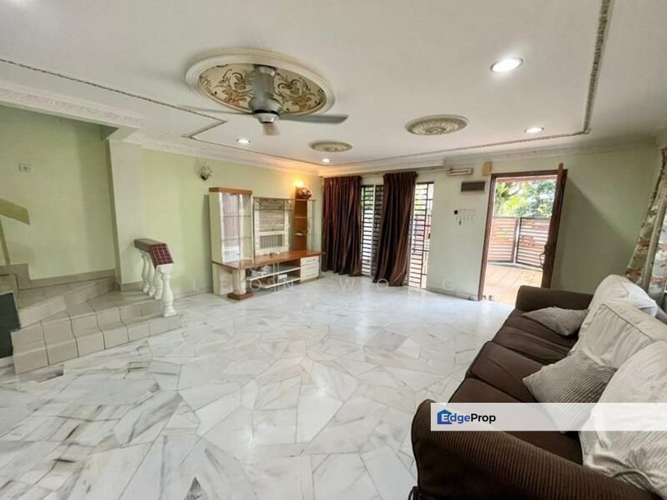 Partly Furnished 2 Storey Bukit Rawang Jaya For Rent 22x75sf, Selangor, Rawang