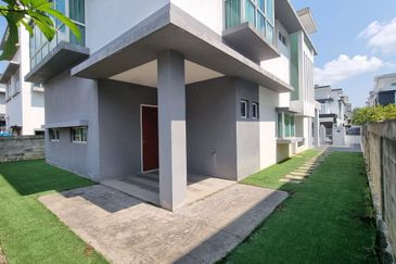 Ivory Heights @ Desa 8, Bandar Country Homes