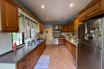 Seksyen 6, Bandar Country Homes