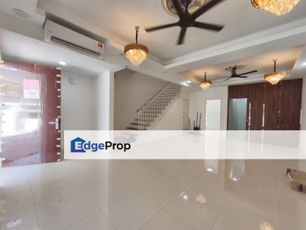 New house 2 storey Partly Furnished Blooming Kota Emerald Rawang For Rent, Selangor, Rawang