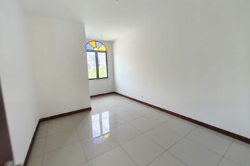 Peranakan Straits, Setia Eco Templer