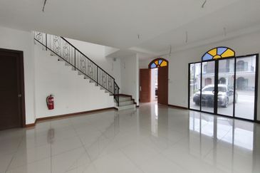 Peranakan Straits, Setia Eco Templer