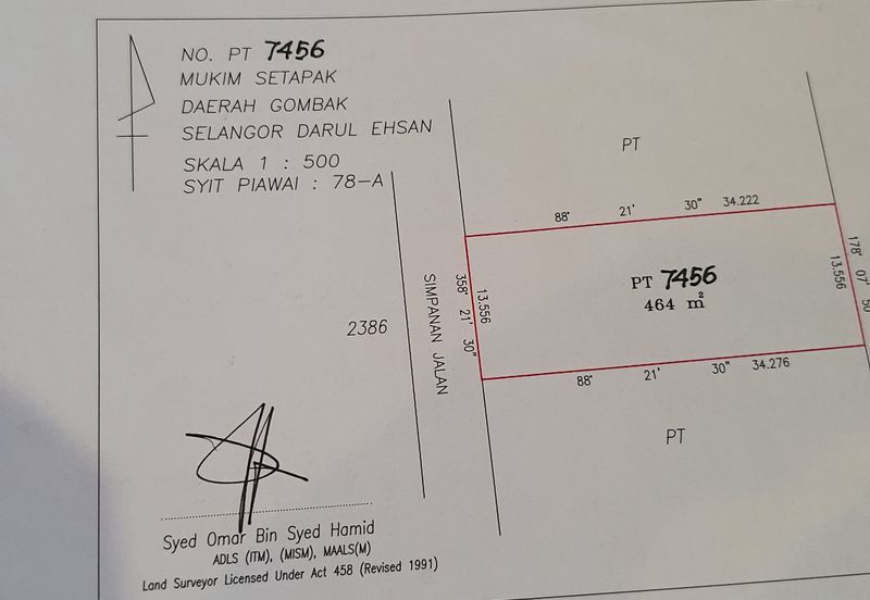 Batu 7, Ulu Gombak (Behind Golek Golek MRR2)