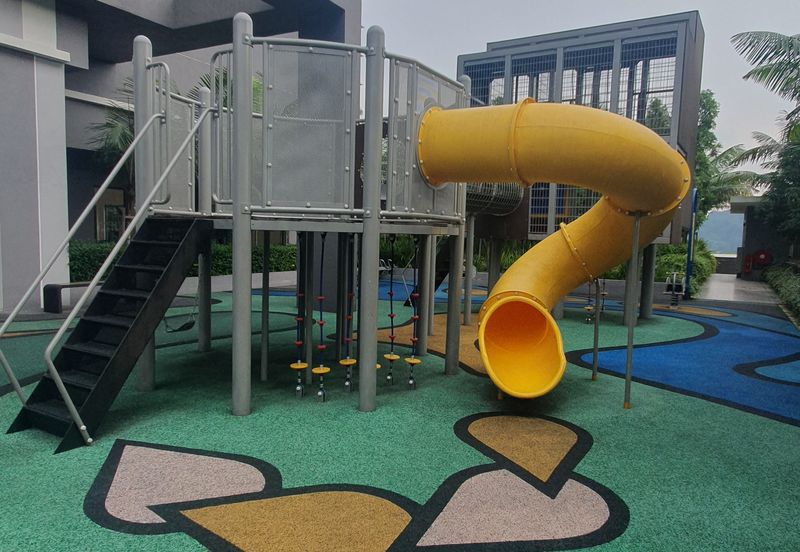 UPPERVILLE @ 16 Quartz Melawati