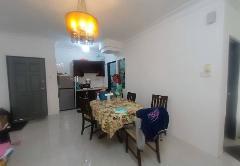 Angsana Apartment @ Taman Raintree