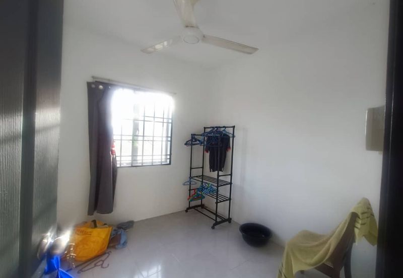 Angsana Apartment @ Taman Raintree