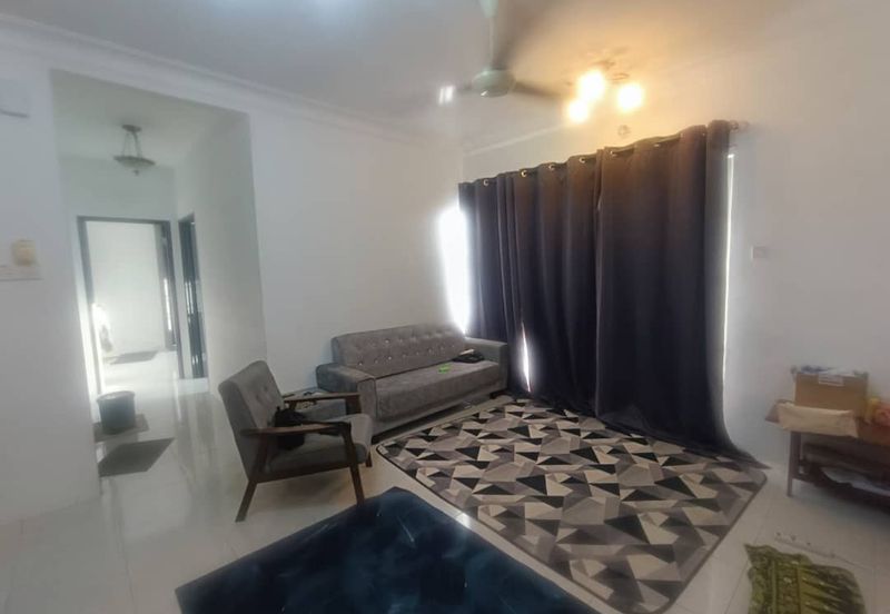 Angsana Apartment @ Taman Raintree