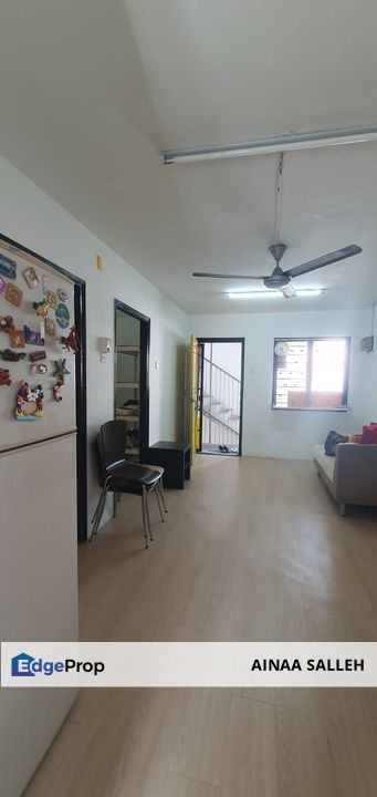 Wangsa Maju Flat Section 2 with Upgrade Flooring and Move in Condition (LEVEL 2), Kuala Lumpur, Wangsa Maju