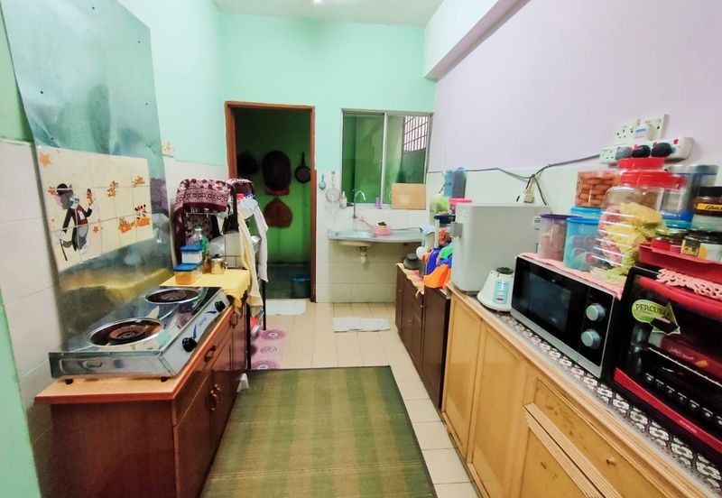 Perdana Villa Low Rise Apartment with Lift (Non Bumi Lot)