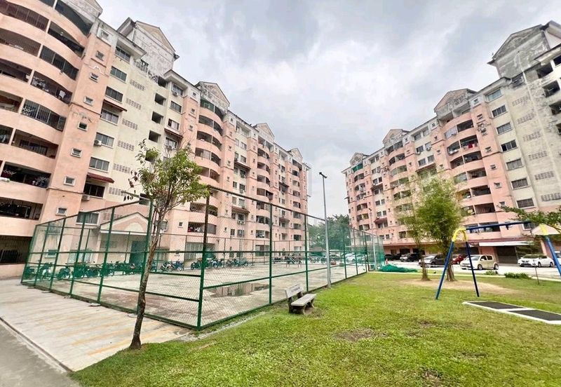 Perdana Villa Low Rise Apartment with Lift (Non Bumi Lot)