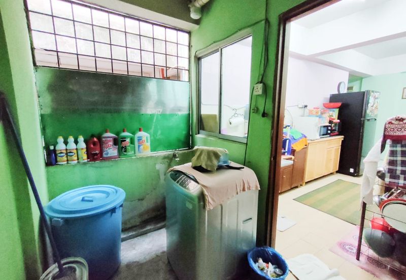 Perdana Villa Low Rise Apartment with Lift (Non Bumi Lot)