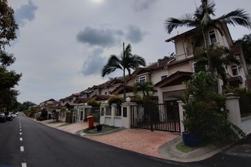 Tropicana Golf & Country Resort