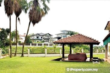 Tropicana Golf & Country Resort