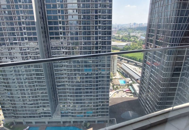 KL Gateway Premium Residence