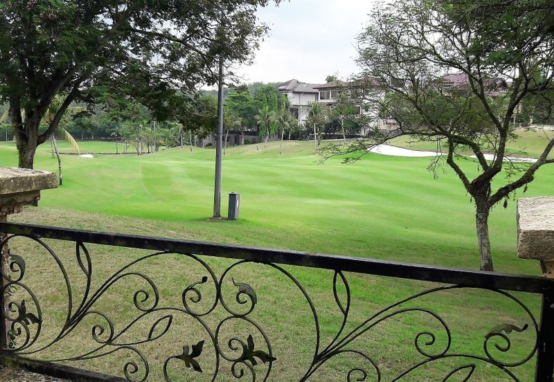 Tropicana Golf & Country Resort