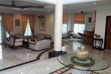 Tropicana Golf & Country Resort